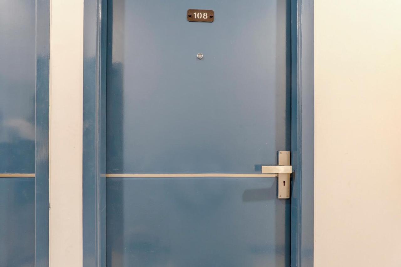 Hotel Super Oyo Silverkey Nanganallur Near Chennai International Airport Zewnętrze zdjęcie